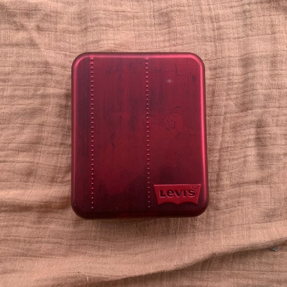 NWT Levi's Trifold Wallet Brown - Picture 2 of 6
